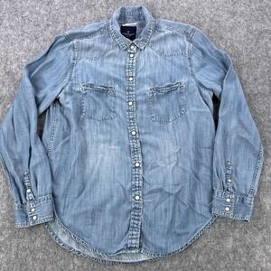 American Eagle Shirt Womens Medium Blue Denim Chambray Boyfriend Fit Pearl Snap